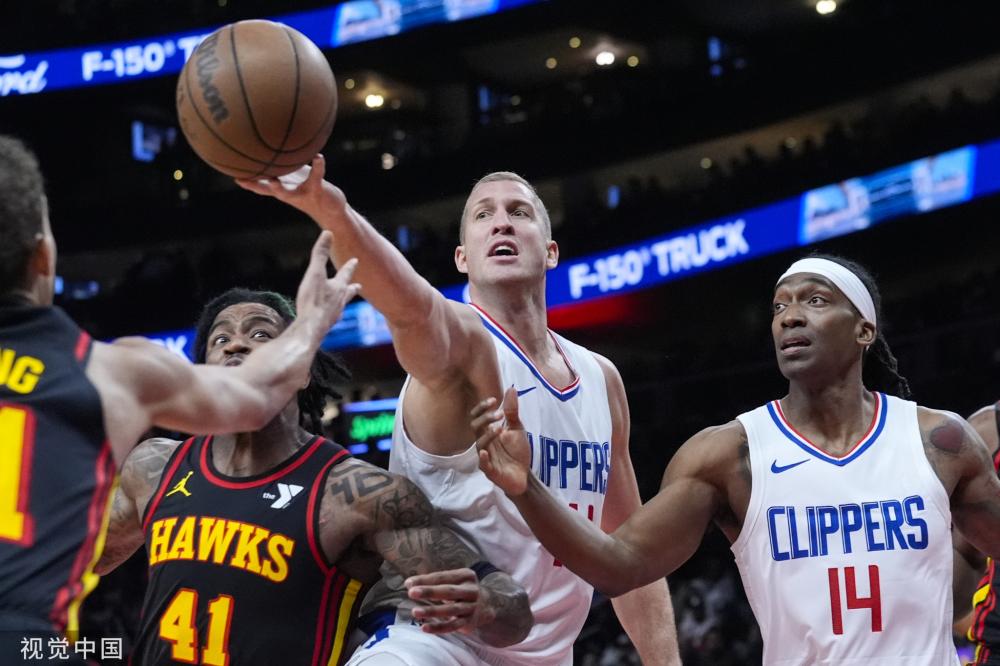 充满挑战的 充满挑战的