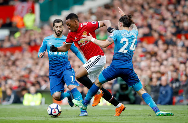 更传达了球 更传达了球